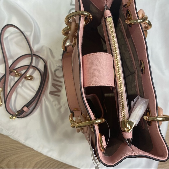 Michael Kors CYNTHIA SMALL LEATHER SATCHEL PINK - Picture 5 of 5